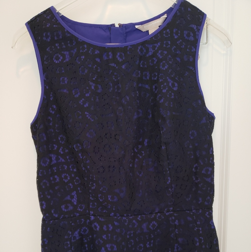 Banana republic peplum top